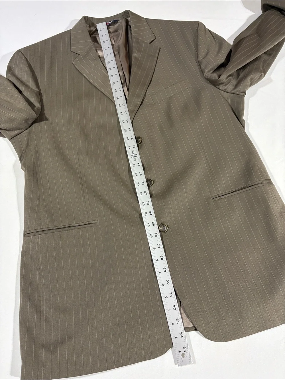 Stafford Super Brown Pinstripe Men's Two-Piece Suit 48L pants 38x32